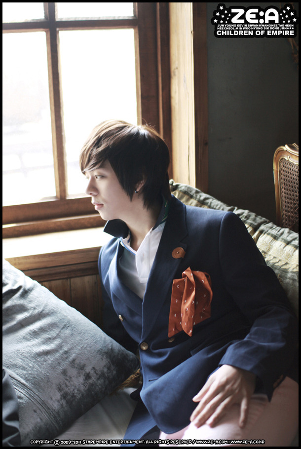 [OFFICIAL] ZE:A Lovability Album Histoy Book Julie_29