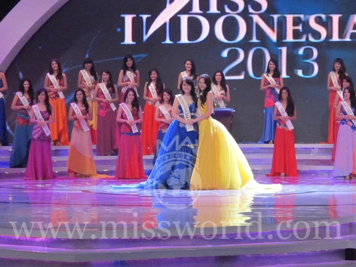 Vania Larissa (INDONESIA 2013) 210213_indo2013_03