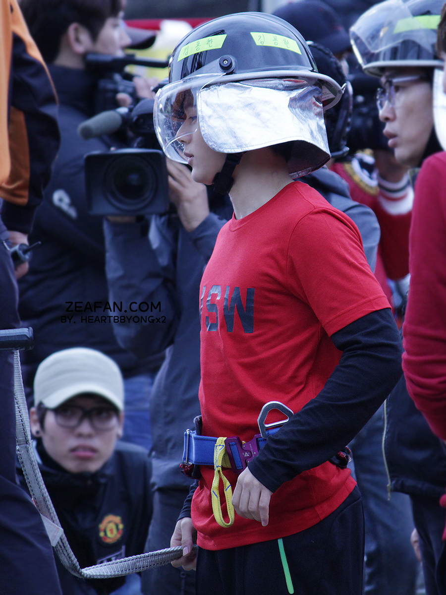 [111106]Dongjun &Junyoung in Dream Team Recording ♥ Untitled-18