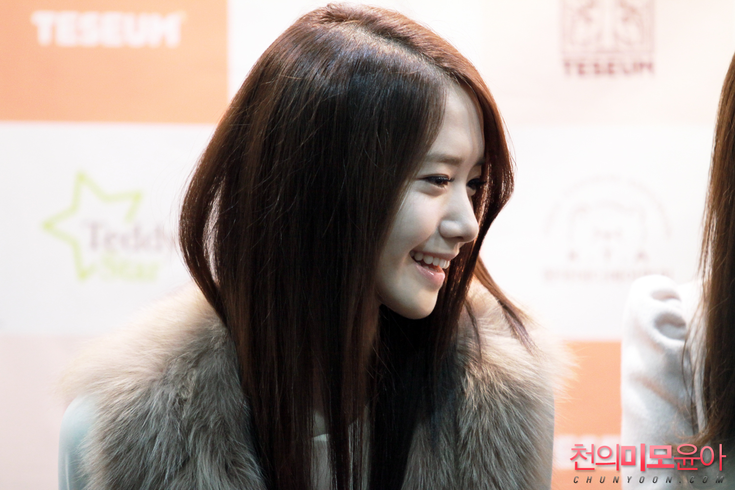 [CAPS] Yoongie  The 4th Seoul Doll Fair 2011 Fmxv8