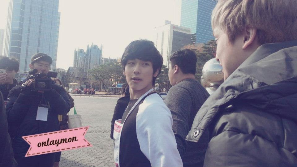 [OTHER] 121117 ZE:A @A Walk With the Stars 306000_502716519747377_1354962619_n