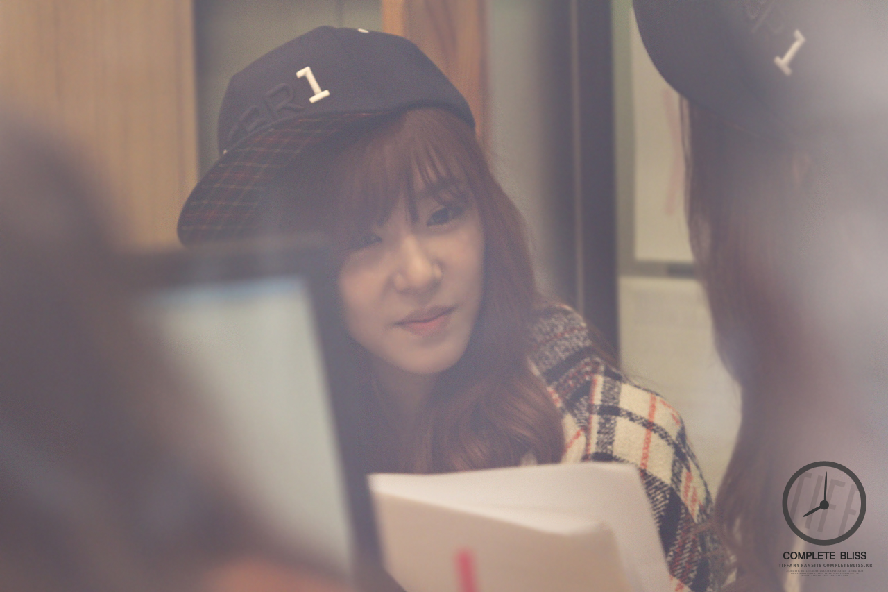 [PICS] 131029 TIFFANY at KBS COOL FM RADIO 7P 01_10900363073_c98bae3d9b_o