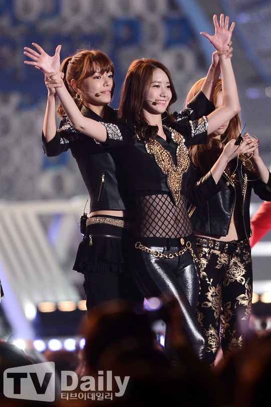 [Pic] 130511 Yoona@Dream concert  (14pic) 1368280308_510200