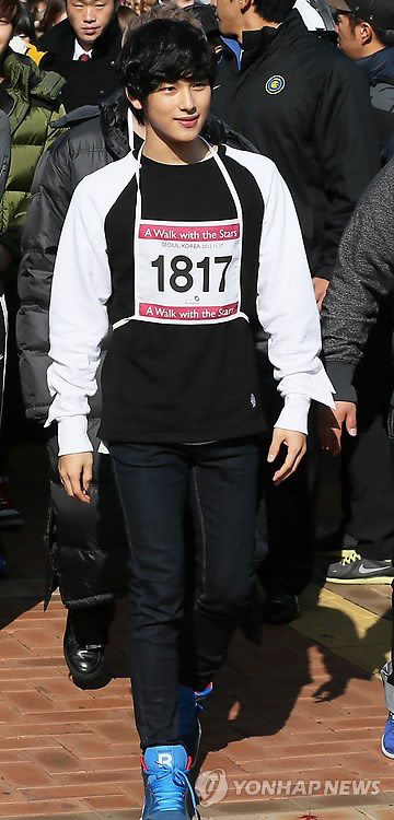 [OTHER] 121117 ZE:A @A Walk With the Stars(Korea Tourism Organization) 68281_501498546535841_48531295_n