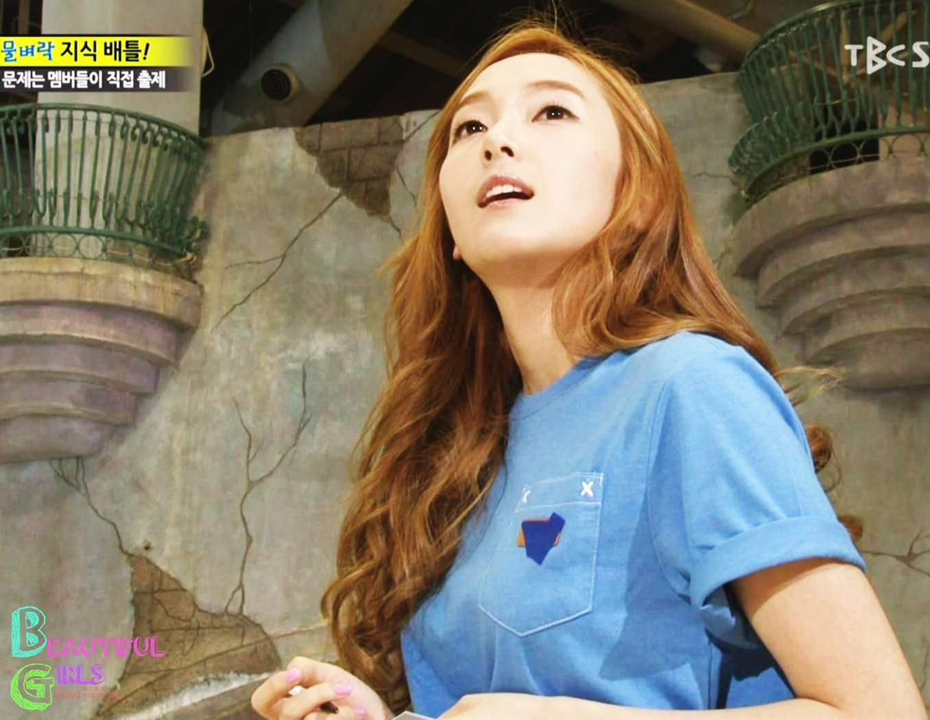 [CAPS] 130414 Jessica @ Running Man  (8 pics) Eb9fb0eb8b9dec8bb4-6