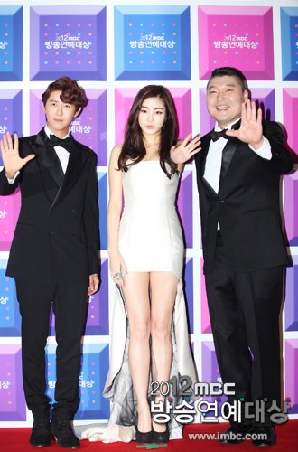 [NEWS] SW & KW @ MBC Entertainment Awards  531219_534641966560739_1672865673_n