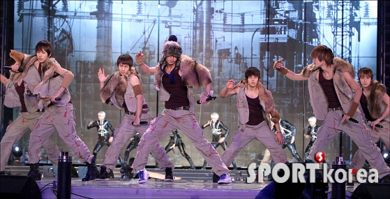 [NEWS] 101229 ZE:A SBS Gayo Daejeon 20101229141802855