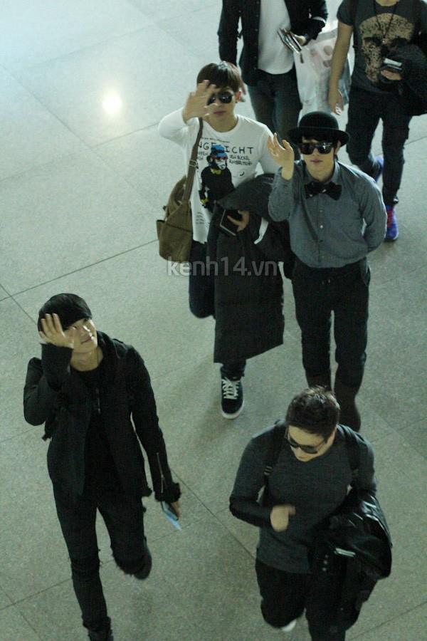 [OTHER] 121123 ZE: A @Tan Son Nhat airport & Hotel(Vietnam) 60563_503950556290640_288715038_n