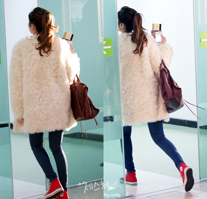 [PICS] 2011.12.22 Jessica en el Aeropuerto Gimpo  5550_2