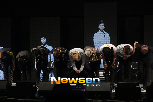 [NEW] 120703 ZEA Showcase Tumblr_m6kxanfje21qfmaf5o1_500