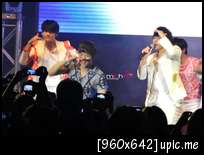 [OTHER] 121110 ZEA showcase in Malaysia(2) 302800_502840333068329_1050363353_n