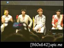 [OTHER] 121110 ZEA showcase in Malaysia(2) 318969_502841996401496_2044372891_n