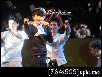 [OTHER] 120901  ZE:A Korea in Motion 0img_0777