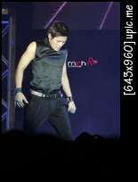 [OTHER] 121110 ZEA showcase in Malaysia(2) 1068_504270822925280_1908833847_n