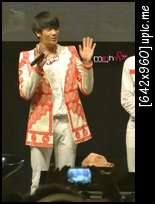 [OTHER] 121110 ZEA showcase in Malaysia(2) 416982_504271369591892_169783419_n