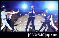 [OTHER] 121124 ZEA @ Vietnam - MOA in Vietnam 2012 - Performance 73238_3325024344121_2079772902_n