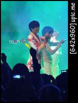 [OTHER] 121110 ZEA showcase in Malaysia(2) 18105_504271212925241_1027290121_n