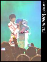 [OTHER] 121110 ZEA showcase in Malaysia(2) 390290_504271062925256_369473416_n