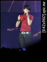 [OTHER] 121110 ZEA showcase in Malaysia(2) 67611_504272699591759_1097283968_n