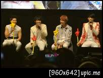 [OTHER] 121110 ZEA showcase in Malaysia(2) 189784_502842143068148_1378654136_n