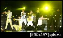 [OTHER] 121124 ZEA @ Vietnam - MOA in Vietnam 2012 - Performance 31035_3325032104315_1770215747_n