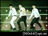 [OTHER] 121124 ZEA @ Vietnam - MOA in Vietnam 2012 - Performance 15961_3325024824133_1000995709_n