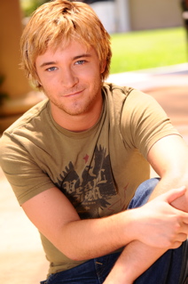 Biografia de Michael Welch Michael_Welch