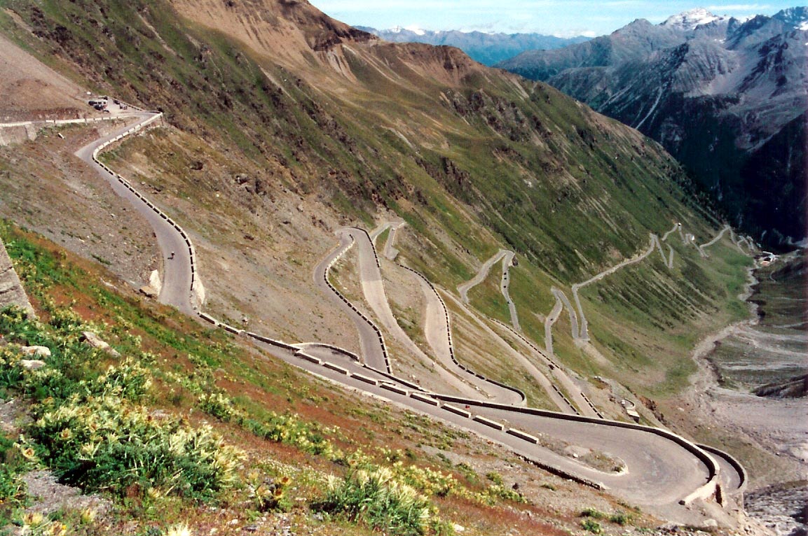 SE Q ES UNA LOCURA PERO   1KDADA CLUB FIAT COUPE ESPANA -NURBUNGRiNG - Página 3 Stelvio