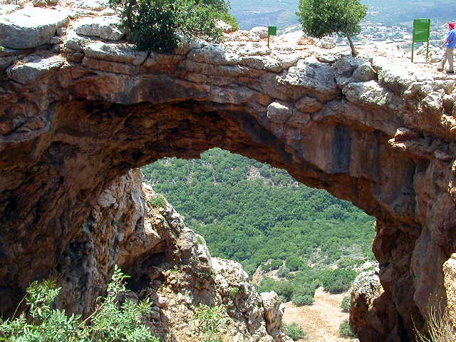 واحدة بواحدة مع فلسطين لغاية ما نوصل 2010 - صفحة 2 Rainbow_Cave_Israel