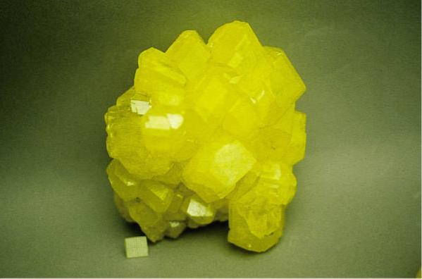 علم المعادن Sulfur