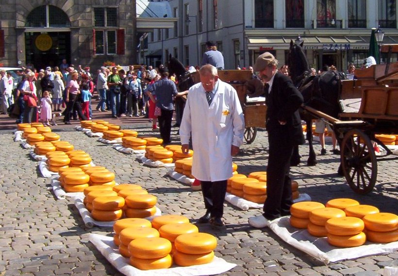 Cheese  Kaasmarkt2_close