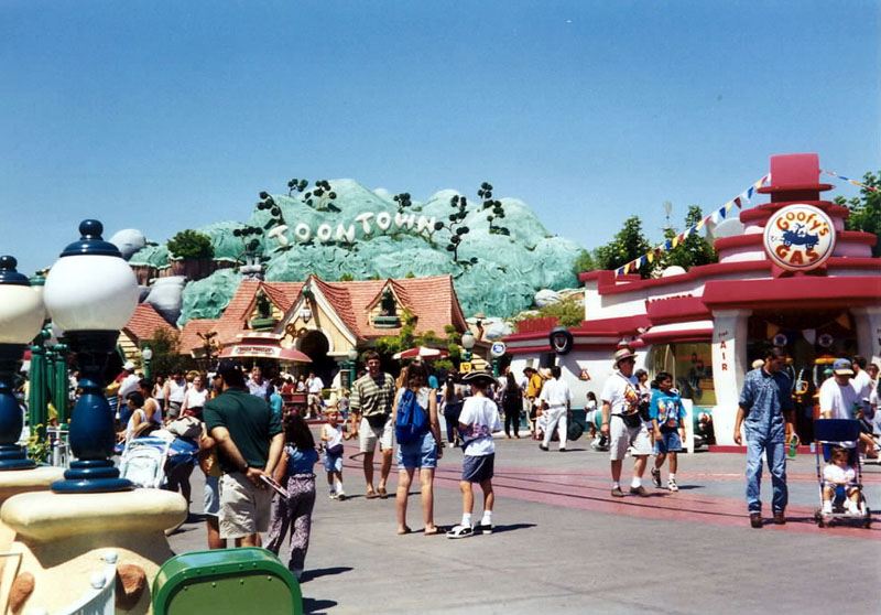 Un vrai Toontown pourrait-il voir le jour au Parc Walt Disney Studios ? Toontown95_wb