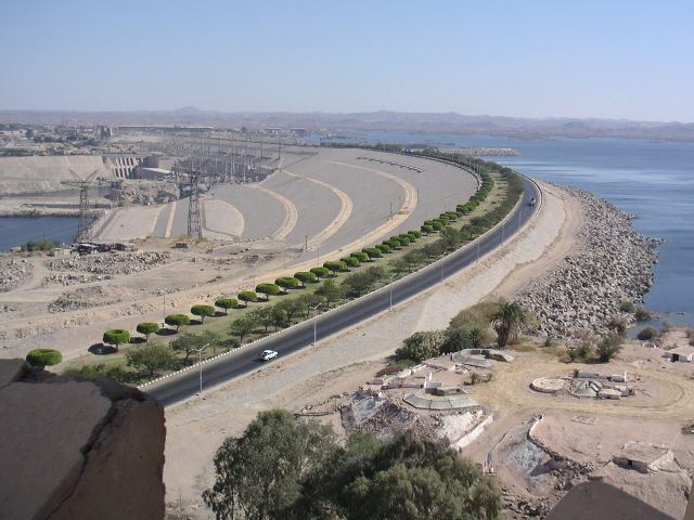 هل يمكن تدمير السد العالى ؟ AswanHighDam_Egypt