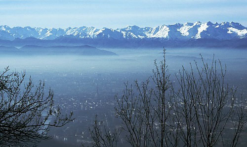 تعرف على مدينة تورينو الايطالية.... Mg-k_Torino_Alpi