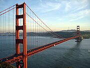  عجائب الدنيا السبعة 180px-GoldenGateBridge-001