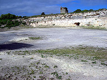 نهاية أسطورة إسمها نيلسون مانديلا 220px-RobbenIslandSteinbruchA