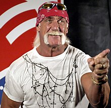 المصارع القديم هوق هوقن 220px-Hulk_Hogan