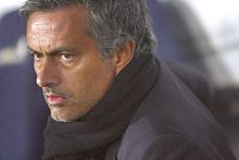 José Mourinho HLV giỏi nhất t từng biết! 220px-Manager_Jose_Mourinho_of_Inter_Milan%2C_April_18%2C_2009