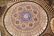     180px-Selimiye_Mosque%2C_Dome