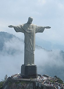 Kristaus Atpirkėjo statula 220px-Cristo_Redentor_Rio_de_Janeiro_4