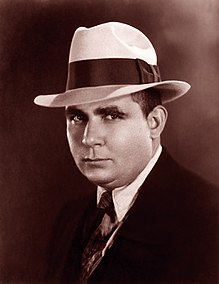 Robert E. Howard 220px-Robert_E_Howard_suit