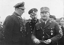 Der Röhm-Putsch 220px-Bundesarchiv_Bild_102-14886%2C_Kurt_Daluege%2C_Heinrich_Himmler%2C_Ernst_R%C3%B6hm