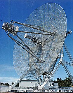 Chez Lala Bahya - Page 9 250px-Radar_antenna