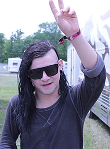 Skrillex as a charrie 220px-Skrillex