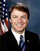 [Etats-Unis] Primaires 2008 80px-John_Edwards%2C_official_Senate_photo_portrait