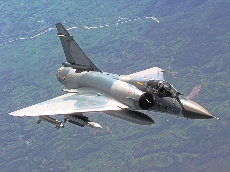 Colombia - sustitucion del iai kfir de la fuerza armada de colombia  800px-Mirage_2000C_in-flight_2_%28cropped%29