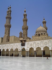 الجامع الأزهر الشريف 220px-Al-Azhar_%28inside%29_2006