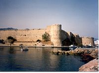 معلومات عن قبرص 200px-Kyrenia_castle_01