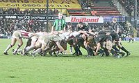 A quien le gusta el rugby?? 200px-Scrum_rugby