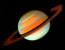 كوكب زحل  220px-Saturn_false_color_Voyager-1